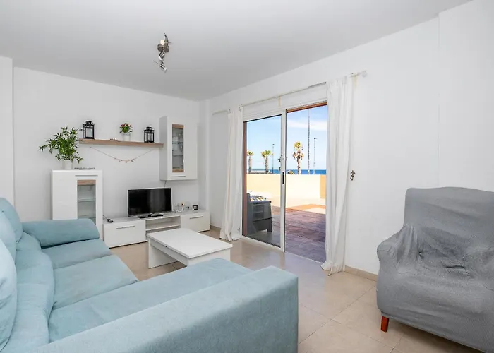아파트 Seaside Escape, Pool & Terrace In Puertito Gueimar *
